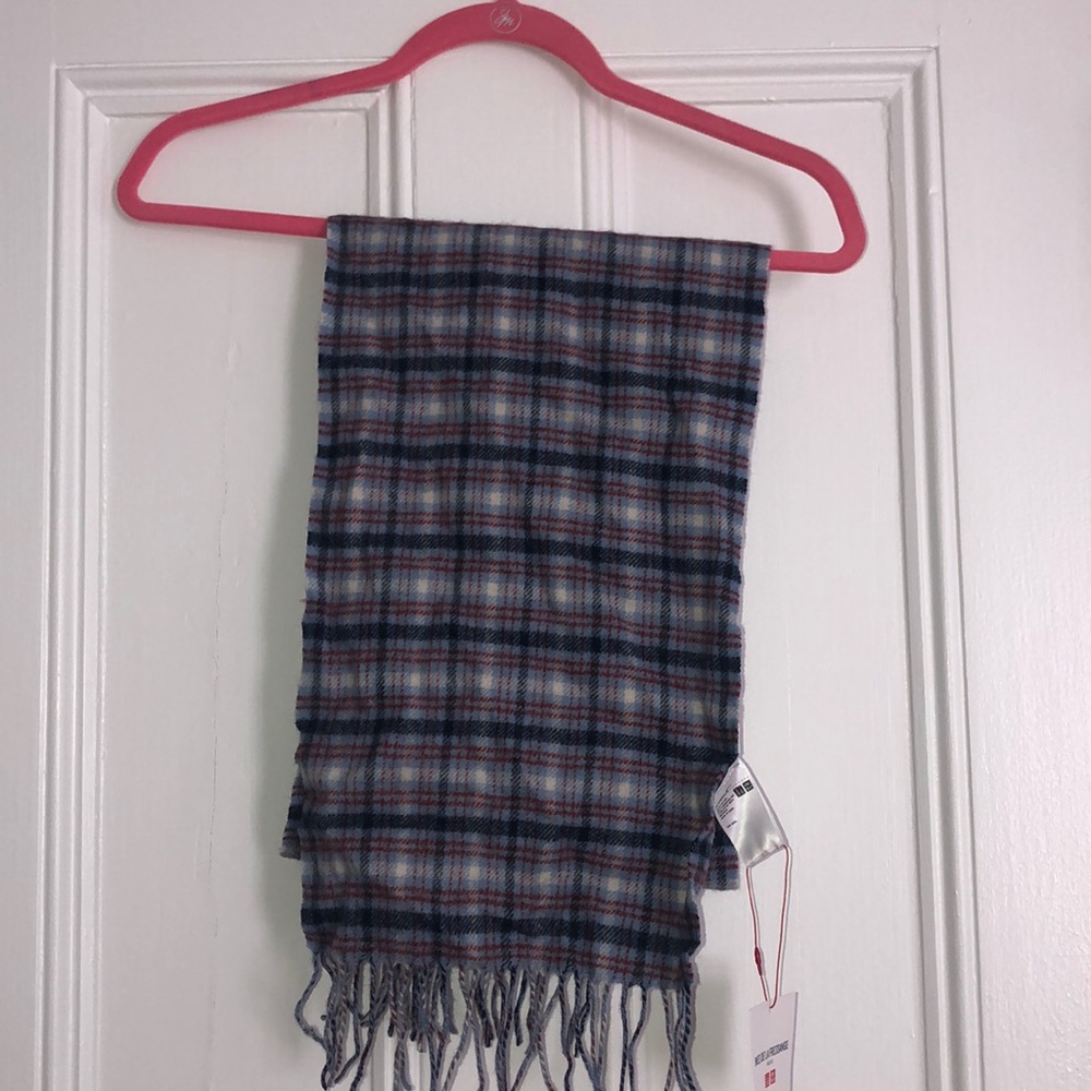Blue, Red and White scarf from Uniqlo